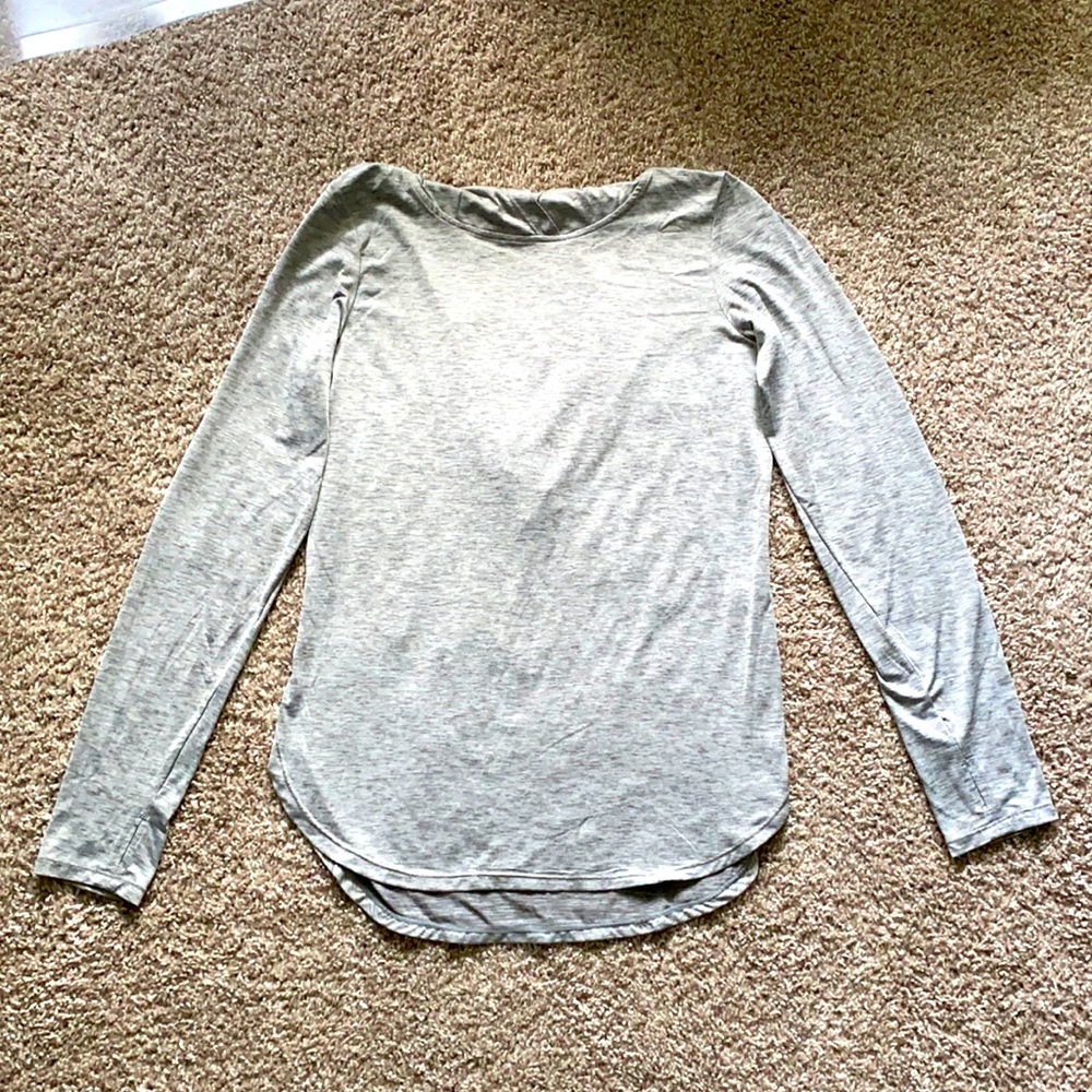 Reebok Activewear Long Sleeve w/ Hood | SMALL